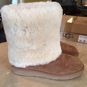 🚫🚫sold on Mercari✨Price reduced✨UGG Patten size9