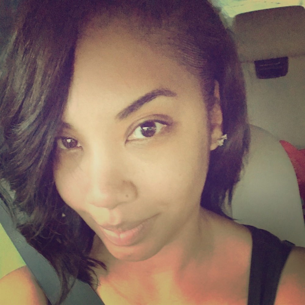 Meet your Posher, Yasmia