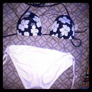 Hollister bathing suit