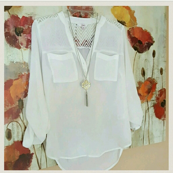 Candie's Tops - FINAL PRICE!🌷CANDIE'S BLOUSE🌷BUNDLE AND SAVE 20%