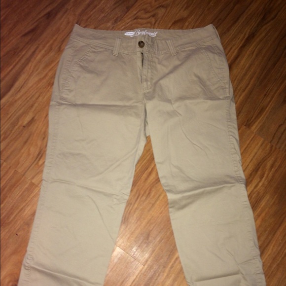 Old Navy boyfriend khakis