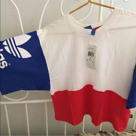 🚨SOLD: RARE ADIDAS LA TREFOIL CROP TEE SMALL - Picture 2 of 2