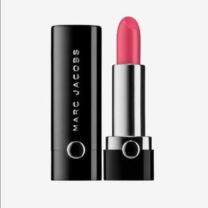 Marc Jacobs lipstick in "Clara"