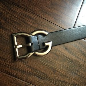 Black Dolce and Gabbana belt!