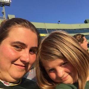 Meet your Posher, Tara