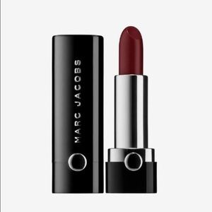 Marc Jacobs lipstick in "Blow"