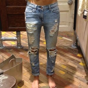 Urban Outfitters boyfriend jeans
