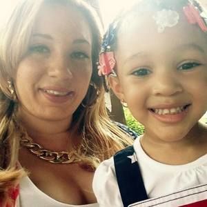 Meet your Posher, Andrea