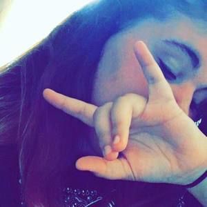 Meet your Posher, Maddie