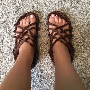 Rope shoes