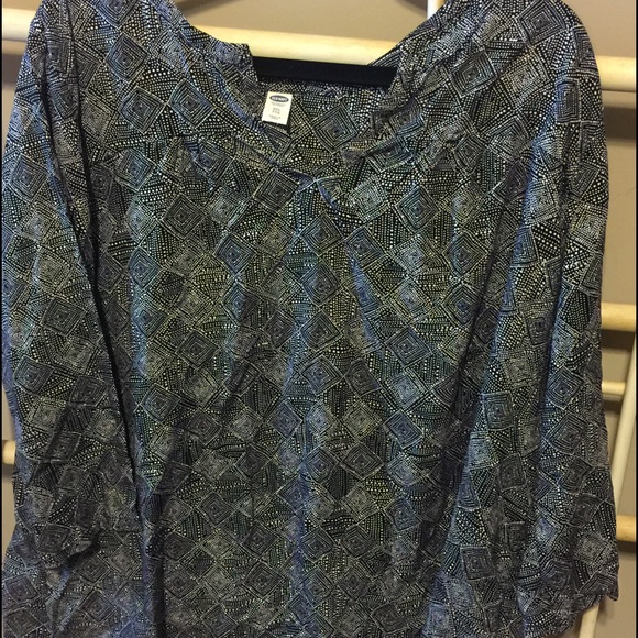 Old navy top XXL
