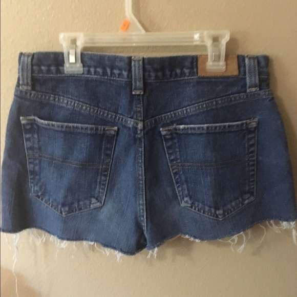 Vintage Tommy Hilfiger shorts - Picture 2 of 2