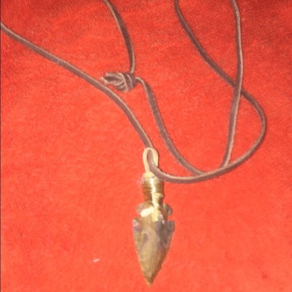 Authentic arrow head long necklace