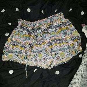 TRIBAL SHORTS