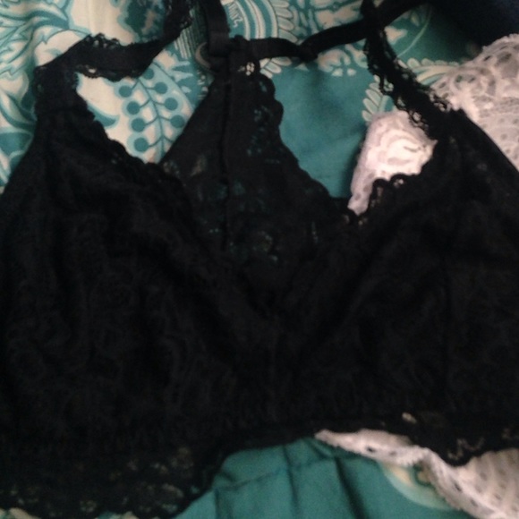 Bundle of two medium racerback bras - Picture 3 of 3