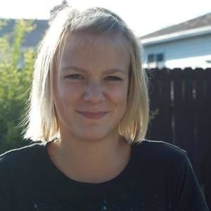 Meet your Posher, Bella