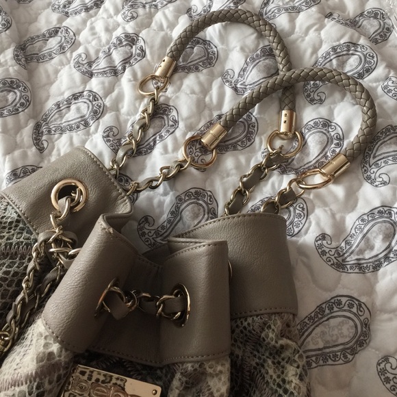 Bebe snakeskin handbag - Picture 3 of 4