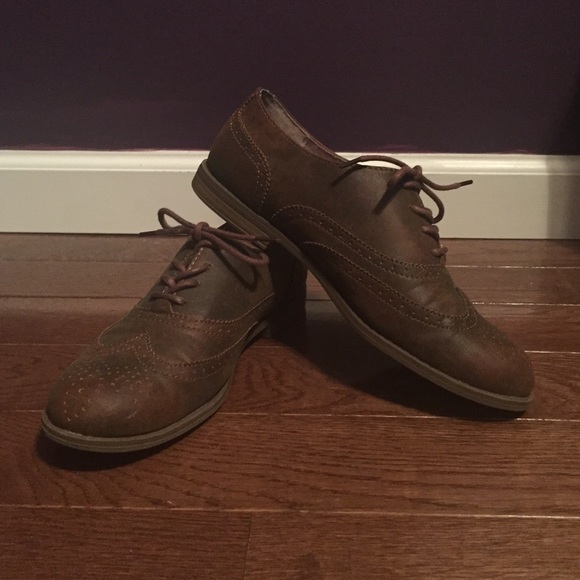Brown Merona Oxford Loafers