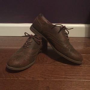 Brown Merona Oxford Loafers