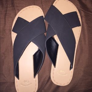 Women's Size 7 Gap Sandals