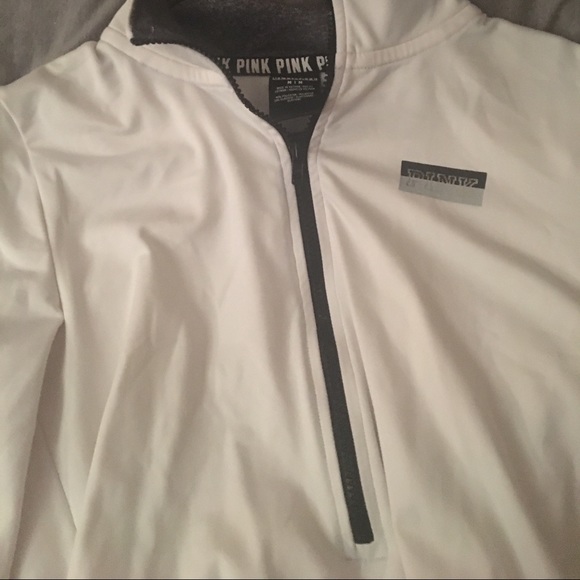 Half zip - Picture 2 of 2