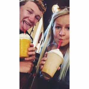 Meet your Posher, Sami