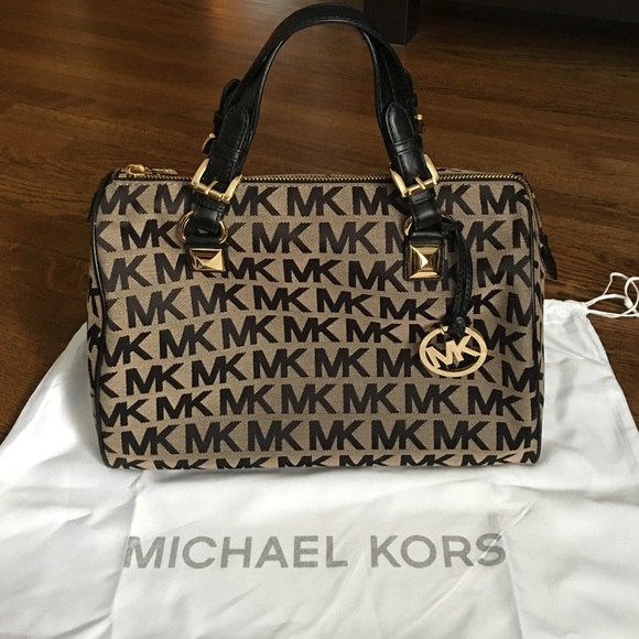 Michael Kors Handbags - Michael Kors Grayson Handbag, Large, Signature