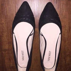 Size 8 Black Flats NINE WEST (Only worn once)