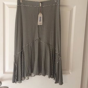 Max Studio Speciality Products skirt