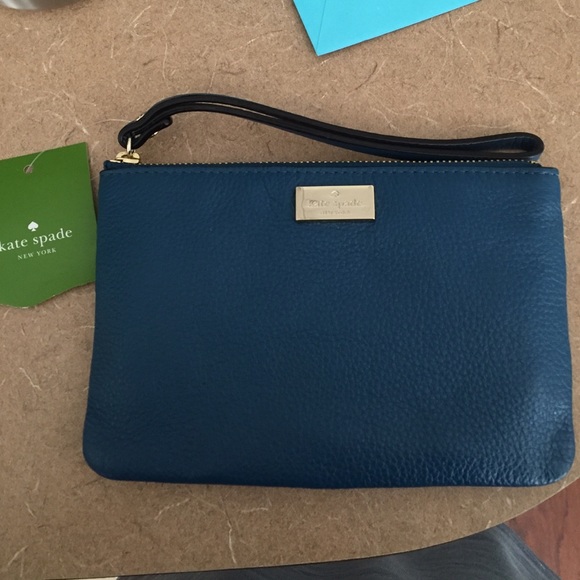 Kate Spade Wristlet NWT