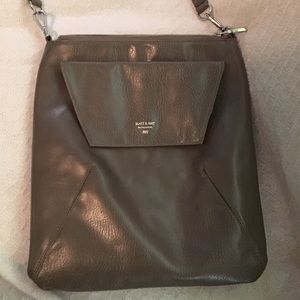 Matt & Nat Vegan Crossbody in Fig