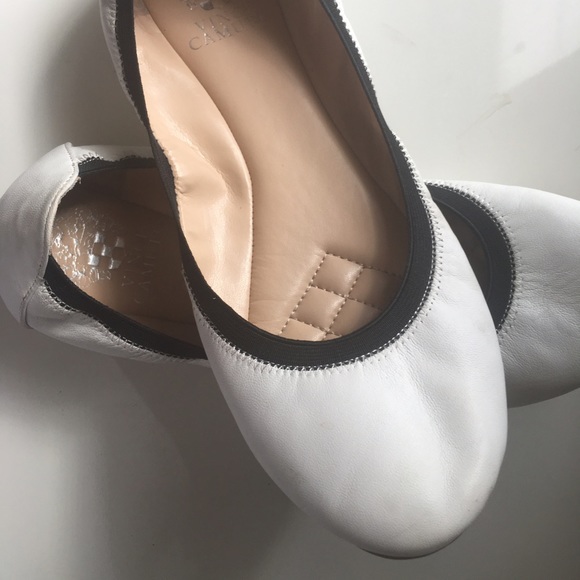 Vince Camuto Flats