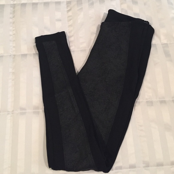 Zara Pants - Not your basic black leggings