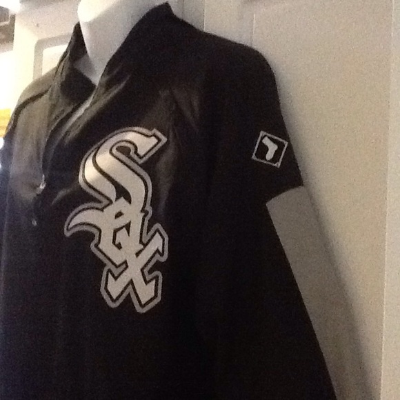 Jacket - Picture 2 of 3