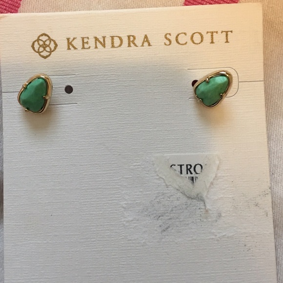 Kendra Scott Hazel stud earrings in Mint