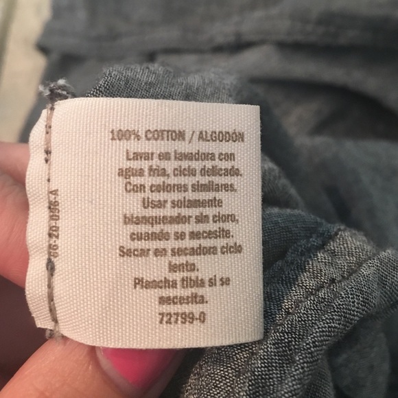 Gray Spaghetti Strapped Top - Picture 4 of 4