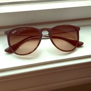 RayBans Erika