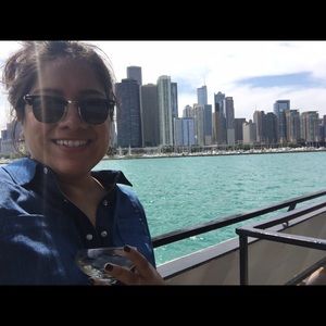 Meet your Posher, Miryam