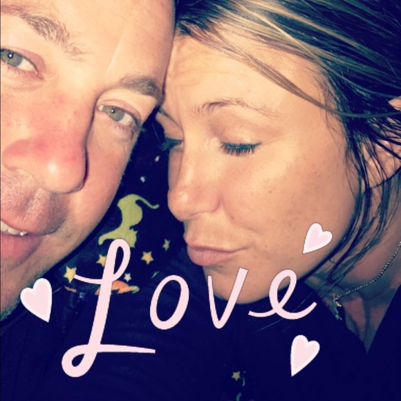 Meet Me.....💞your Posh Ambassador II💋 - Picture 15 of 16