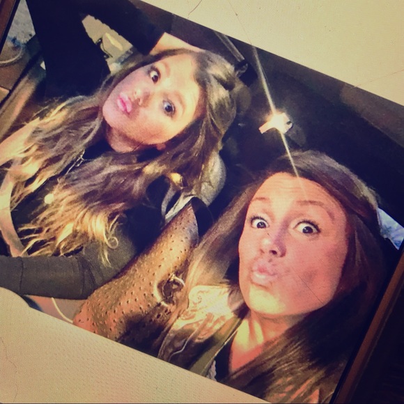 Meet Me.....💞your Posh Ambassador II💋 - Picture 10 of 16