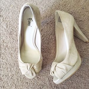 Beige pumps