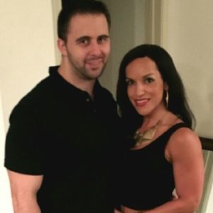 Meet your Posher, Roxanna