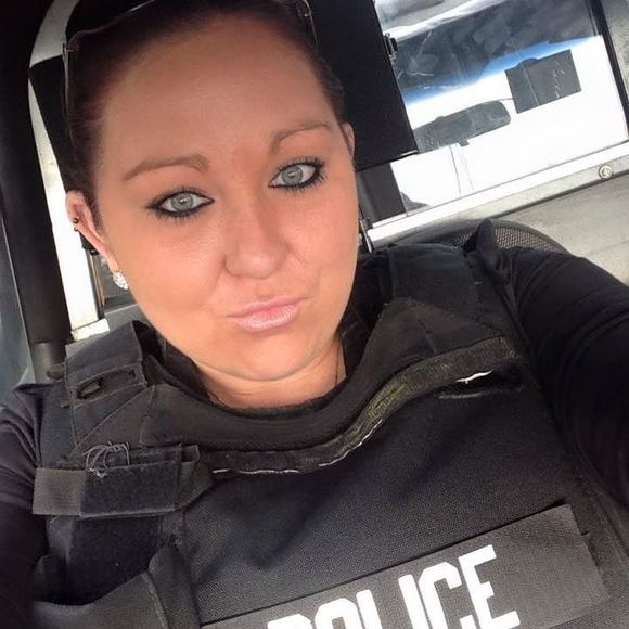 Meet your Posher, Shana - Picture 1 of 1