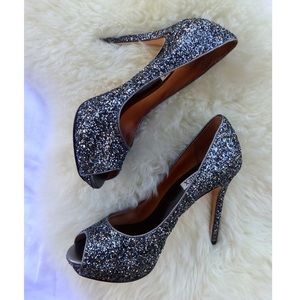 Badgley Mischka Sparkle ✨ Peep Toe Pumps