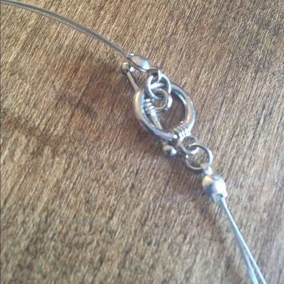 Handmade Beaded Necklace and Earrings - Picture 3 of 3