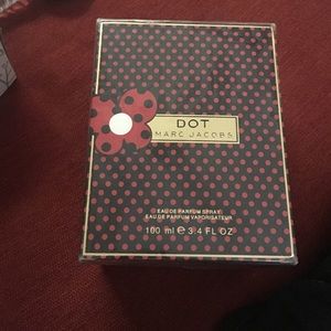 Marc Jacobs DOT perfume