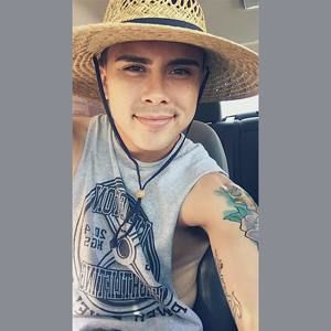 Meet your Posher, Luis