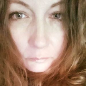 Meet your Posher, Carlie