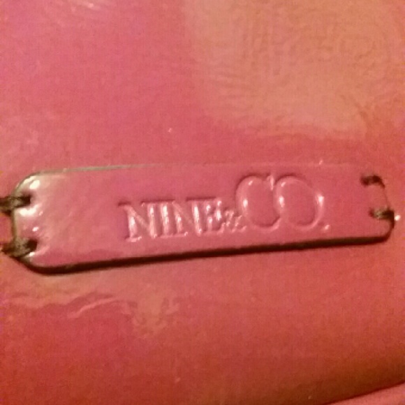 Nine&CO Handbag - Picture 2 of 4