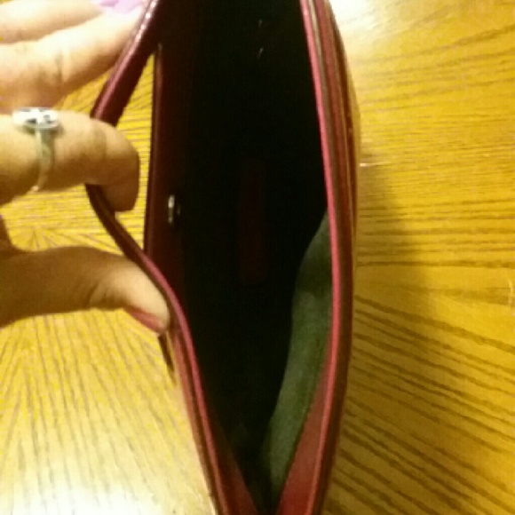 Nine&CO Handbag - Picture 3 of 4